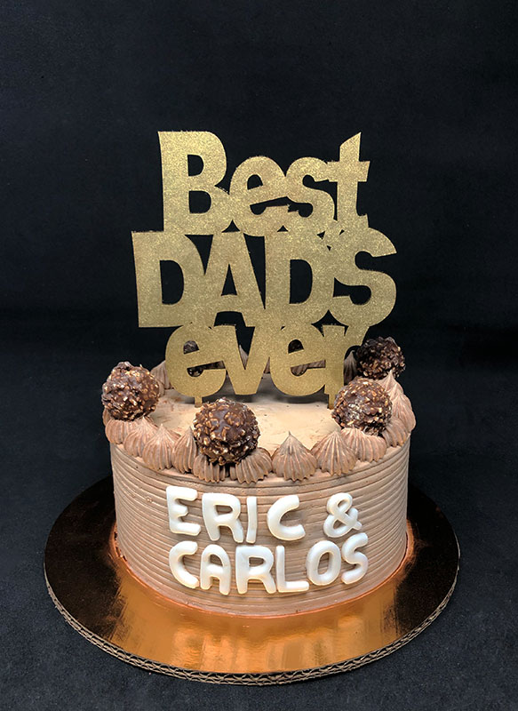 Toppers and edible prints for all special occasions like weddings, anniversaries, graduations, baptisms....