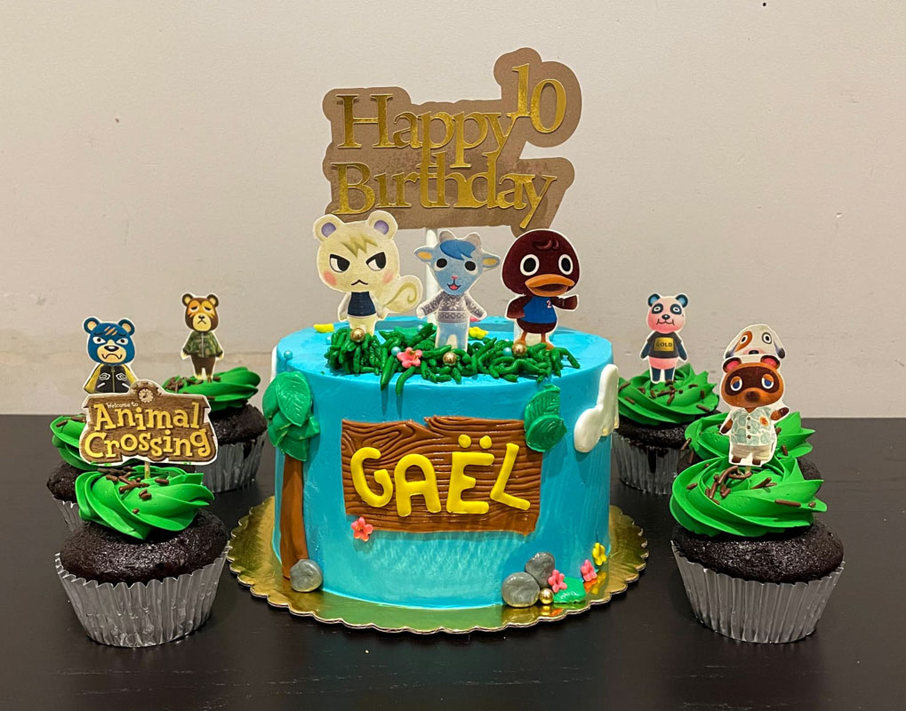 Animal Crossing toppers for children cakes and cupcakes